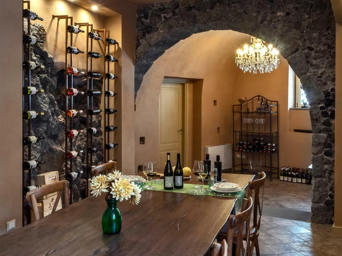 Couette-café Locanda Sant'Antonio Aci SantʼAntonio Italie